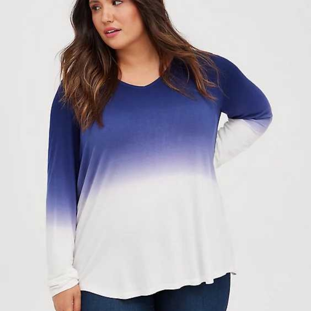 NWT Torrid Super Soft Navy Tie Dye Lips Print Hoodie Size 1